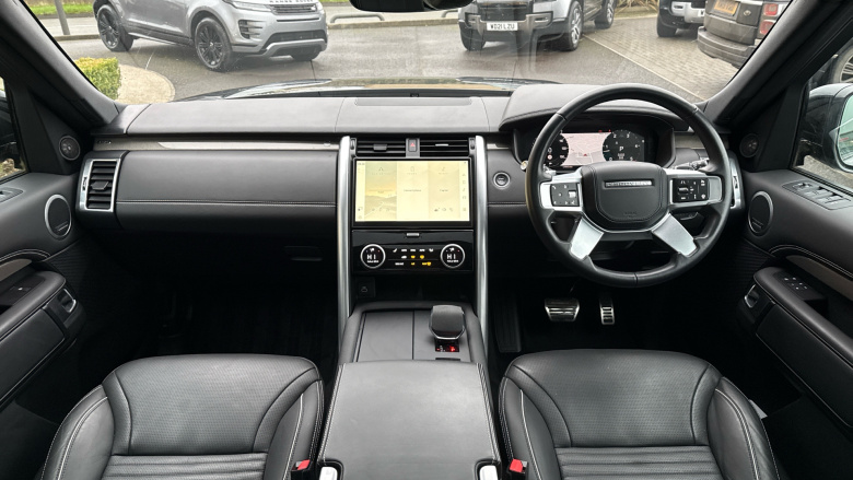 Land Rover Discovery 3.0 D300 Metropolitan Edition 5dr Auto Diesel Station Wagon